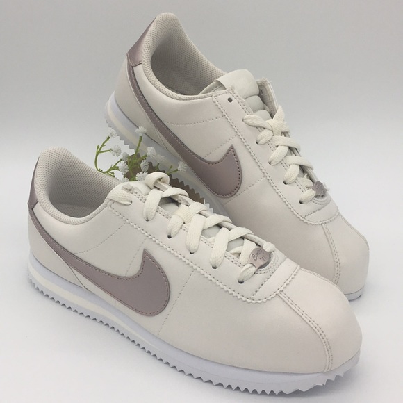 Nike Cortez Basic SL GS shoes white red blue Nike Cortez Basic SL GS shoes white red blue